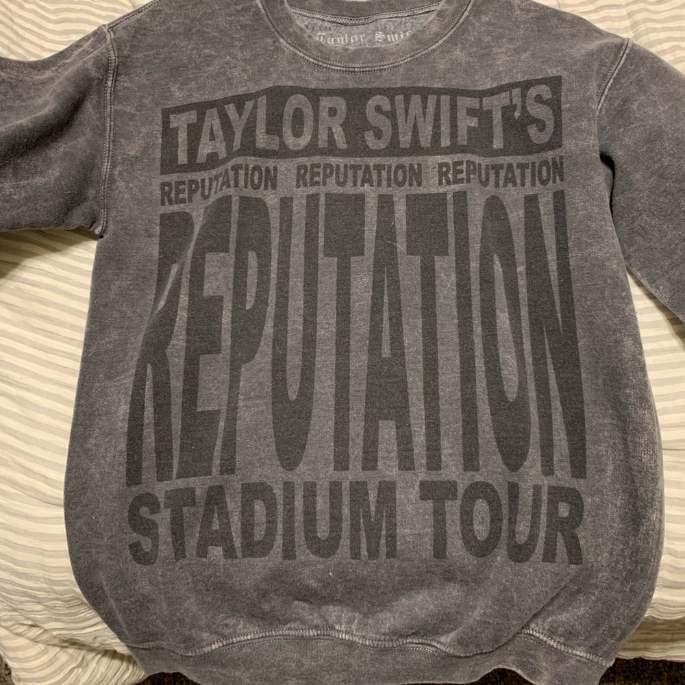 Taylor Swift Reputation Sweatshirt